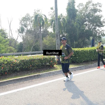 Runner Photo 6940598