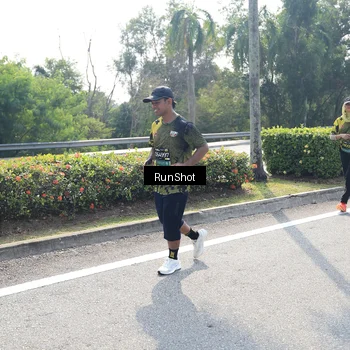 Runner Photo 6940620