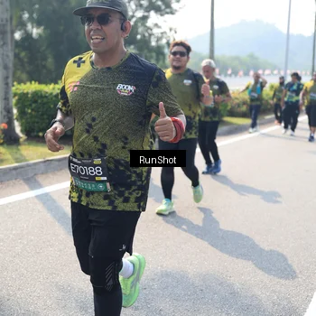 Runner Photo 6940639