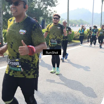 Runner Photo 6940640