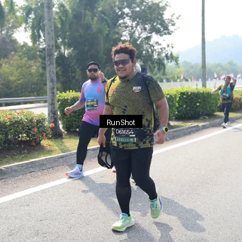 Runner Photo 6940650