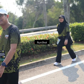 Runner Photo 6940746