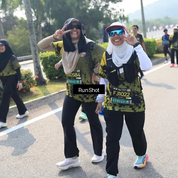 Runner Photo 6940753