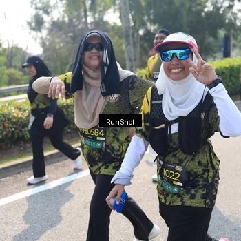 Runner Photo 6940755