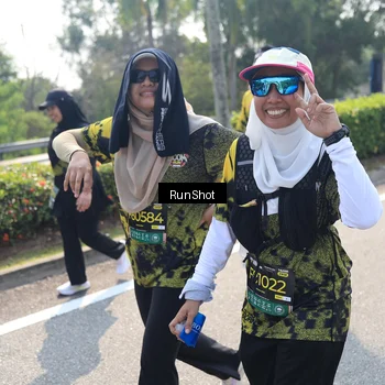 Runner Photo 6940756