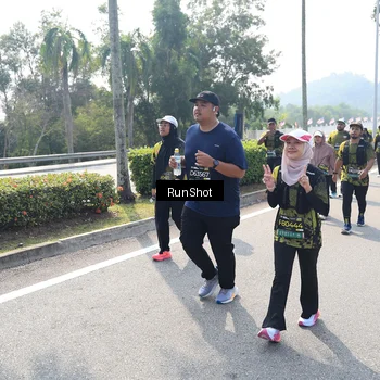 Runner Photo 6940808