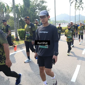 Runner Photo 6940834