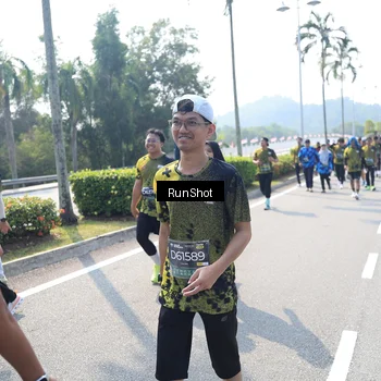 Runner Photo 6940864