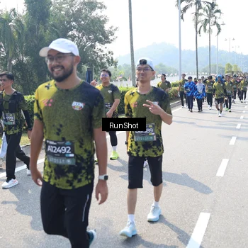 Runner Photo 6940865
