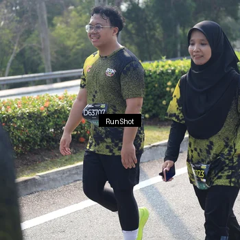 Runner Photo 6940874