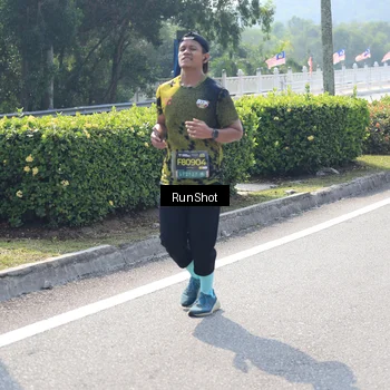Runner Photo 6940881