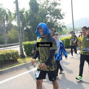 Runner Photo 6940899