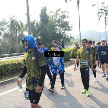 Runner Photo 6940900