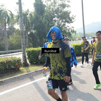 Runner Photo 6940902