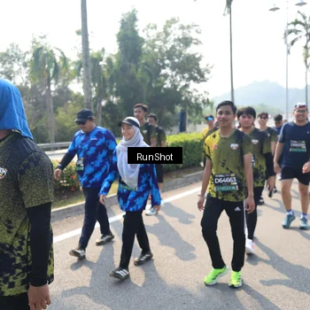Runner Photo 6940909