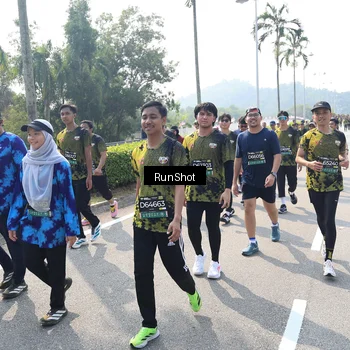 Runner Photo 6940910