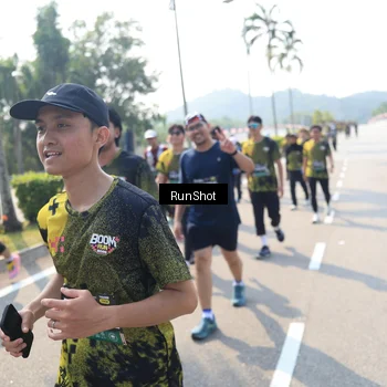 Runner Photo 6940915