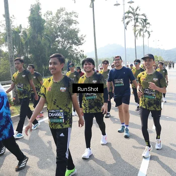 Runner Photo 6940918
