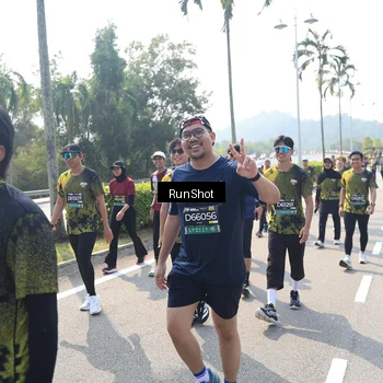 Runner Photo 6940924