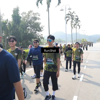 Runner Photo 6940931