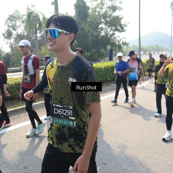 Runner Photo 6940941