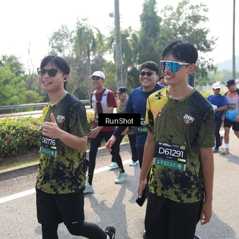Runner Photo 6940943