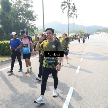Runner Photo 6940949