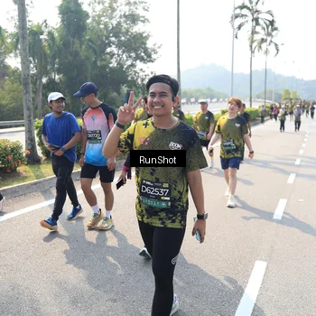 Runner Photo 6940955