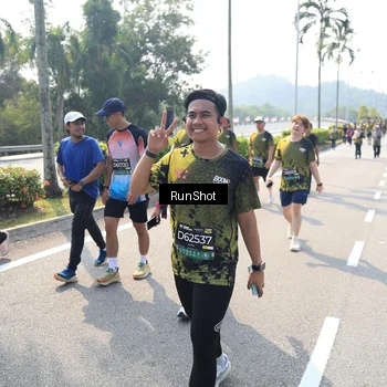Runner Photo 6940957