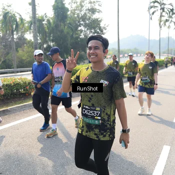 Runner Photo 6940958