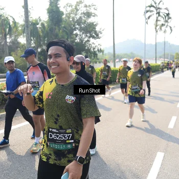 Runner Photo 6940960