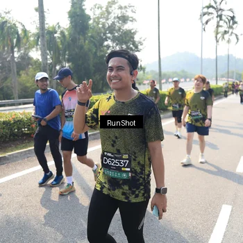 Runner Photo 6940966