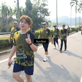 Runner Photo 6940980