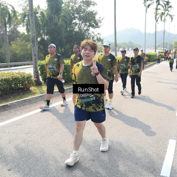 Runner Photo 6940983
