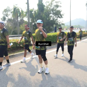 Runner Photo 6940987