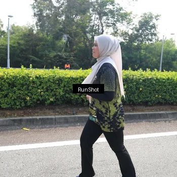 Runner Photo 6941003