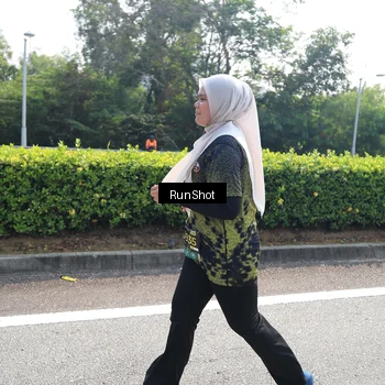 Runner Photo 6941007