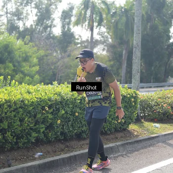 Runner Photo 6941020