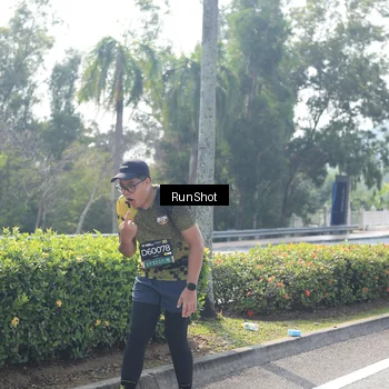 Runner Photo 6941024