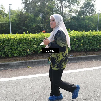 Runner Photo 6941030