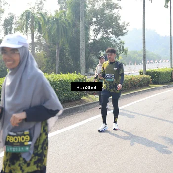 Runner Photo 6941040