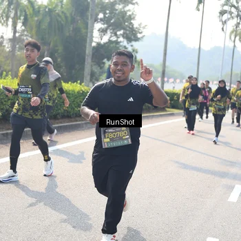 Runner Photo 6941051