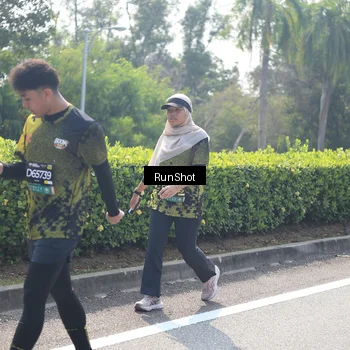 Runner Photo 6941073