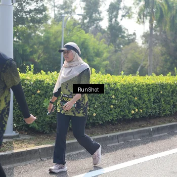 Runner Photo 6941076