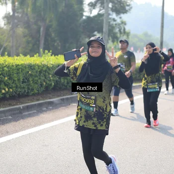 Runner Photo 6941085