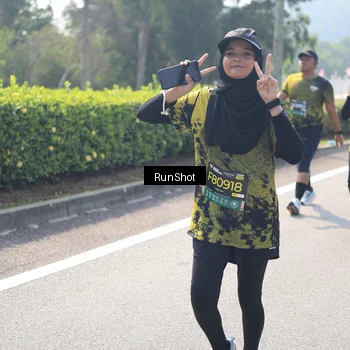 Runner Photo 6941088