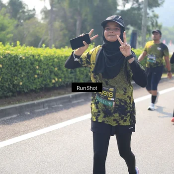 Runner Photo 6941091