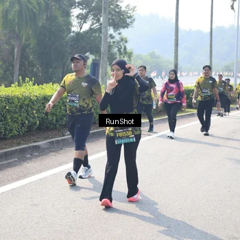 Runner Photo 6941096