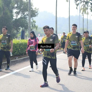 Runner Photo 6941128