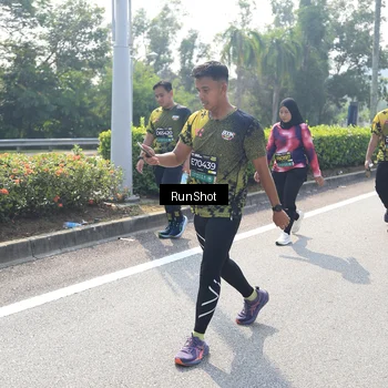 Runner Photo 6941134